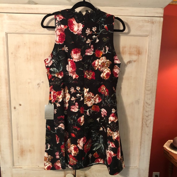 🌺🌼Chelsea28 Blk Foxie Floral Fit & Flare Mini Dress - Picture 4 of 14
